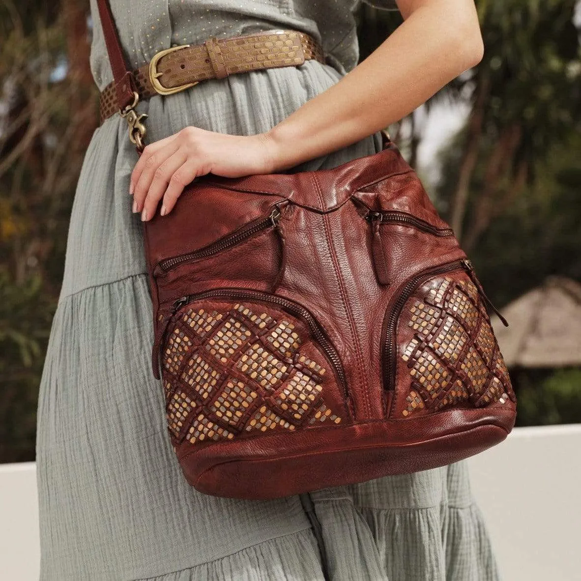 Alma | Crossbody Leather Bag