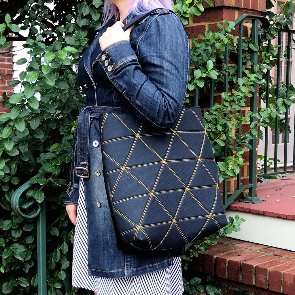 andromeda 517 tote