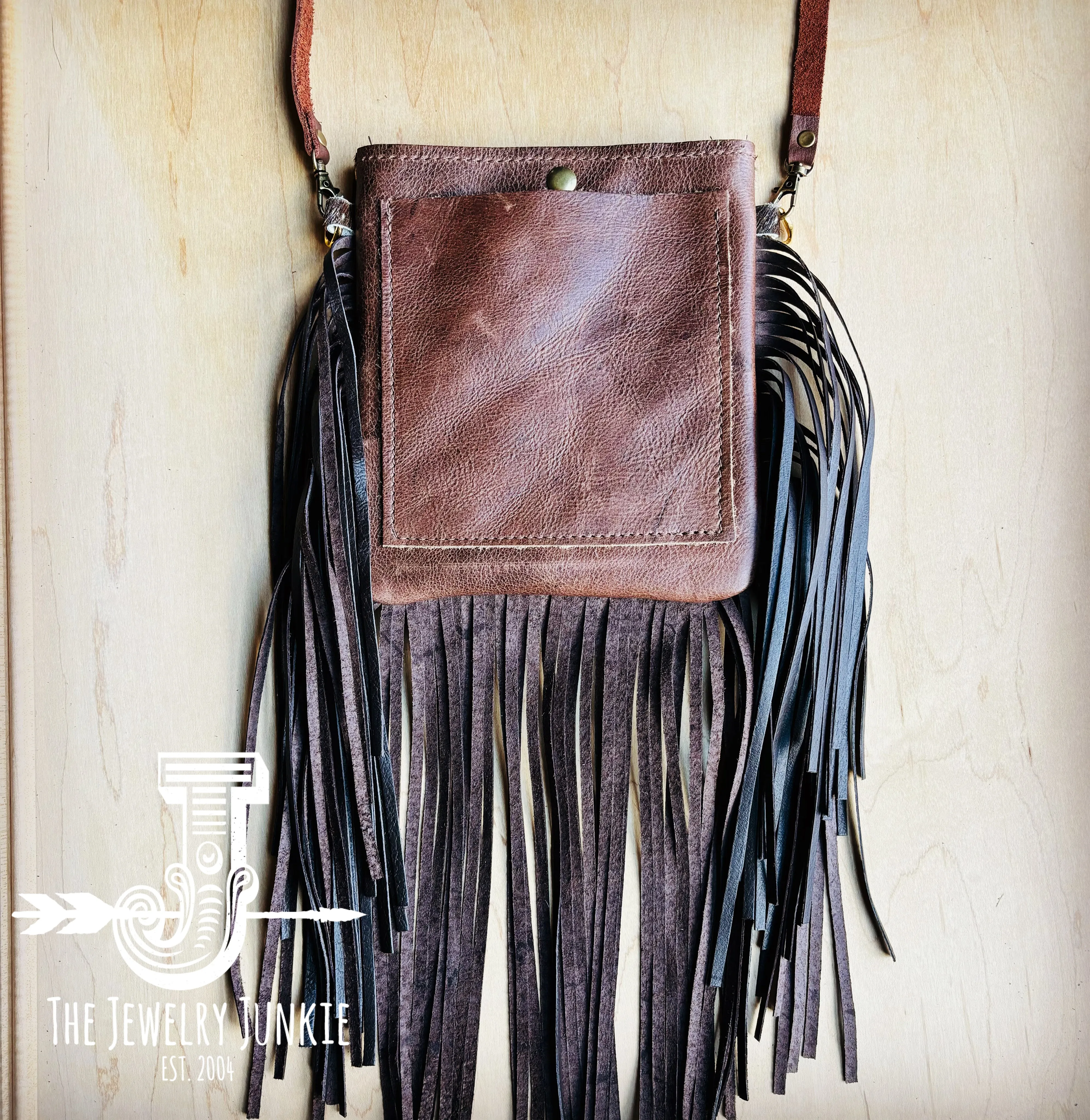 **Small Crossbody Handbag w/ Gilded Navajo Accent Full Fringe 513x