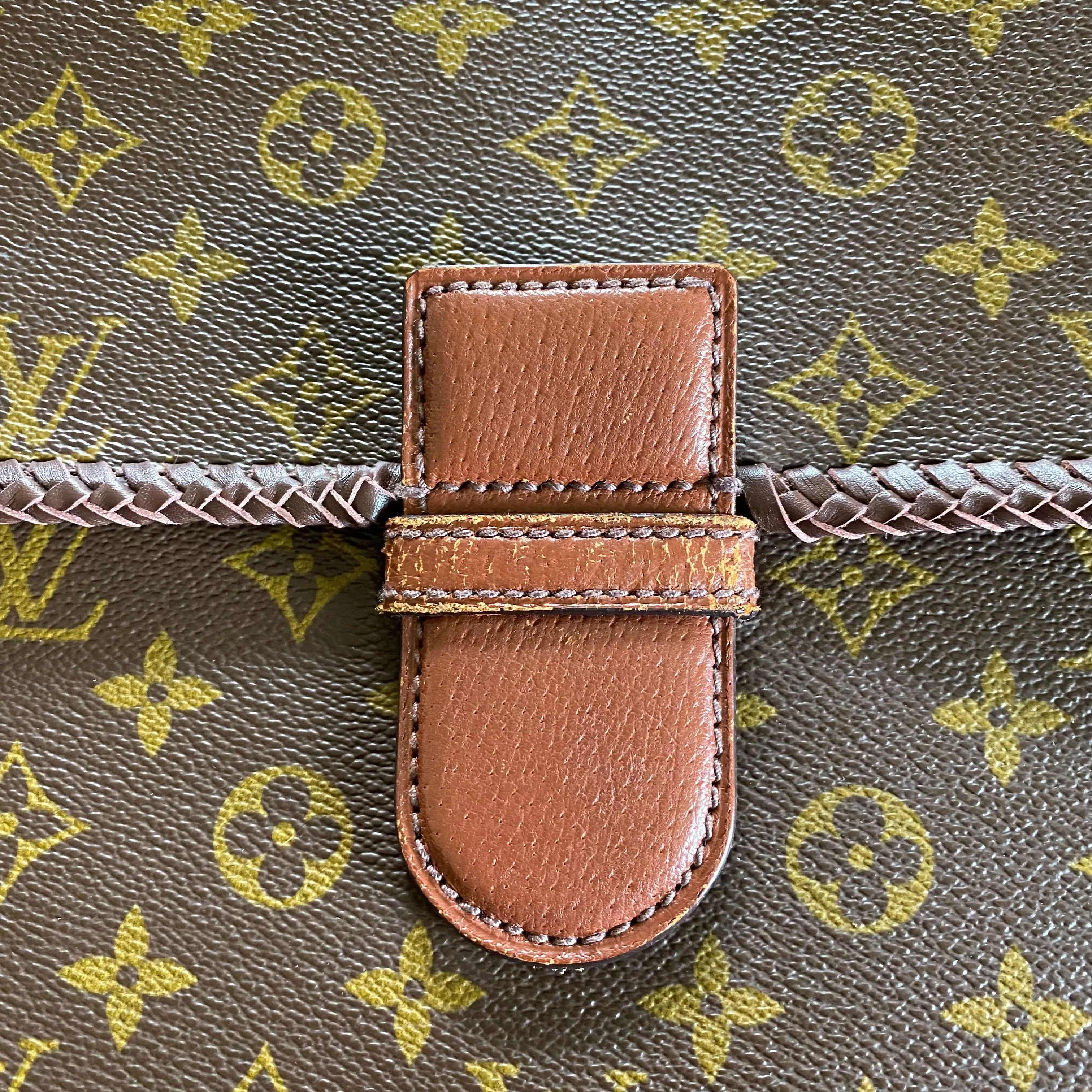 The Grebe Document Holder in Monogram