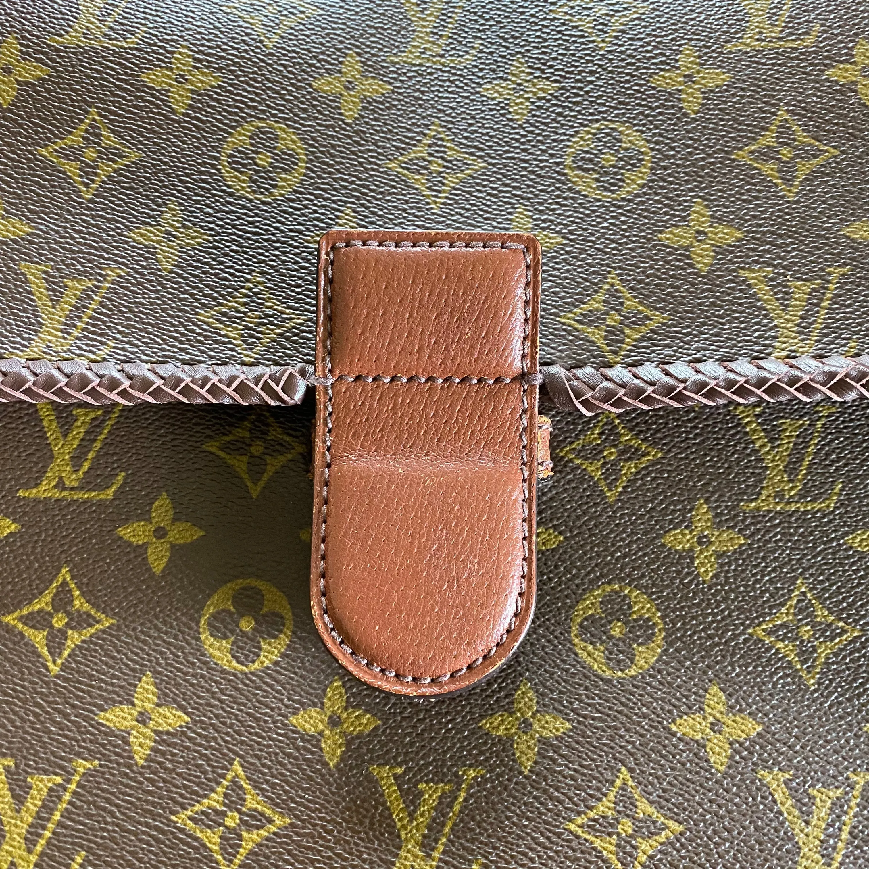 The Grebe Document Holder in Monogram